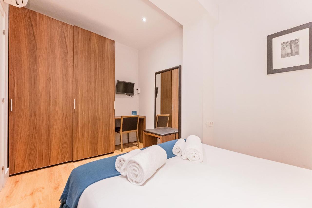 Apartamento Sweett - Pare Lainez Barcelona Exterior foto